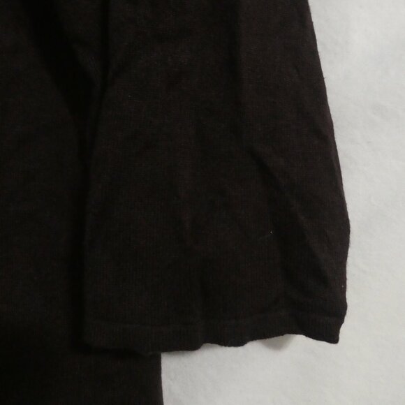 JESSICA | large | Brown V-Neck Sweater with Sequin & Sea Shell Floral Design - Picture 15 of 15